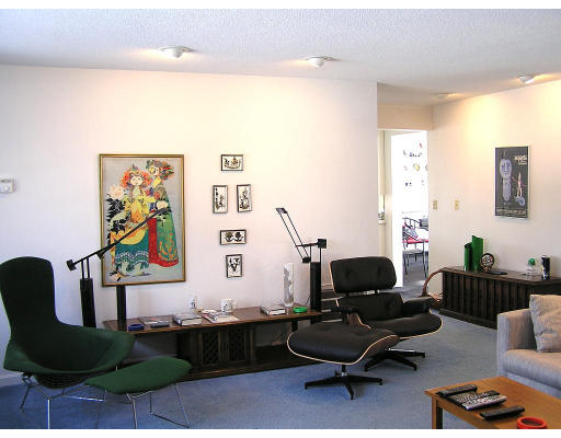355 Bay Road Easton, MA 02356 - Photo 6 of 28 Gallery Image 6