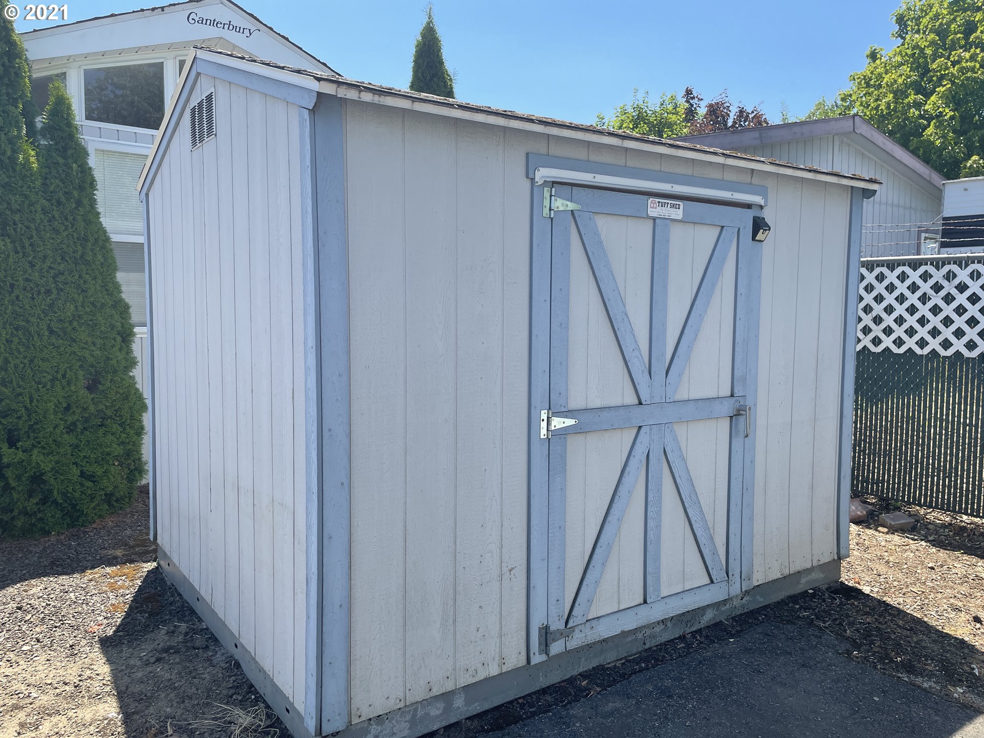 19776 Southeast Stark Street Portland, OR 97233 - Photo 17 of 18 a view of front door