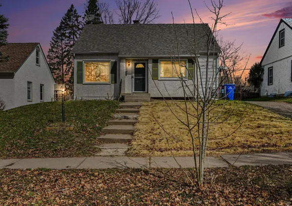 $265,000 | 2111 Fremont Avenue East, St. Paul, MN 55119