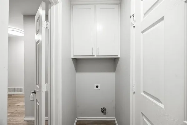 $2,500 | 1509 Terbet Lane, Fort Worth, TX 76112