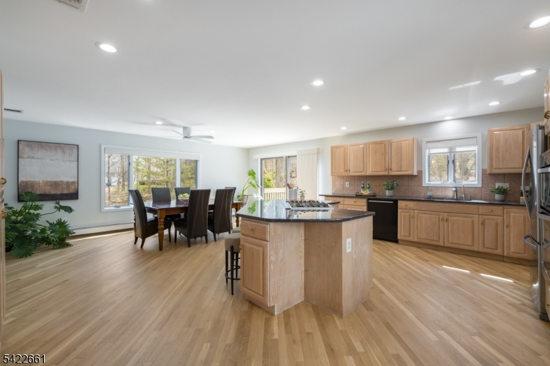 586 Stangle Road Bridgewater, NJ 08836 - Photo 16 of 50