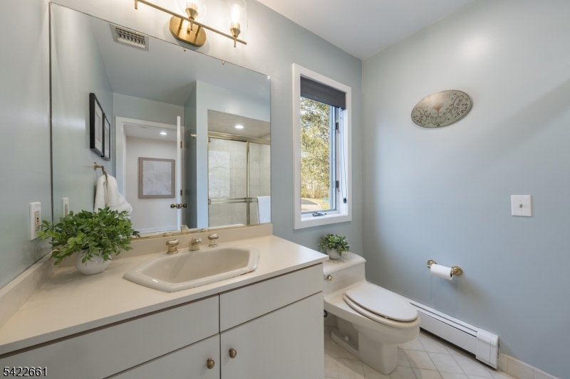 586 Stangle Road Bridgewater, NJ 08836 - Photo 21 of 50