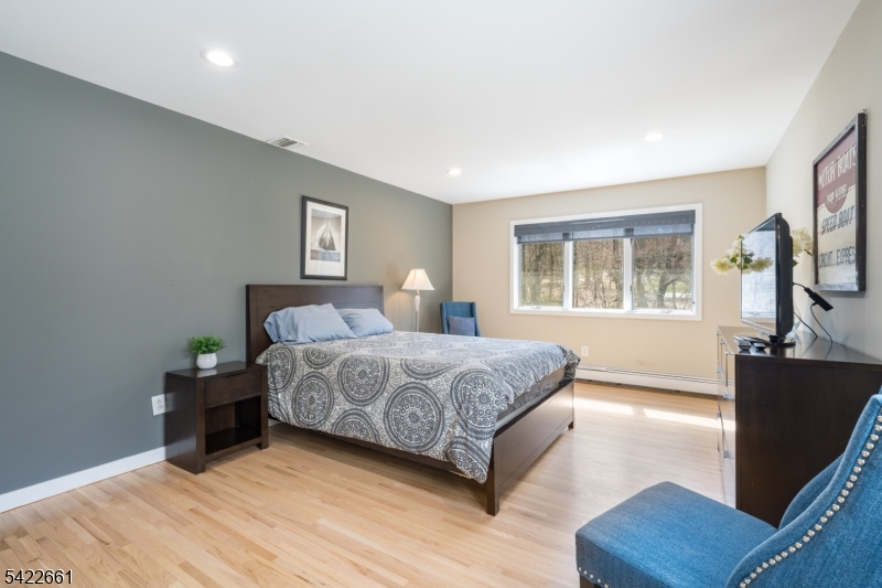 586 Stangle Road Bridgewater, NJ 08836 - Photo 27 of 50