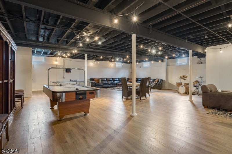 586 Stangle Road Bridgewater, NJ 08836 - Photo 37 of 50