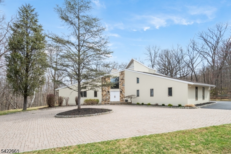 586 Stangle Road Bridgewater, NJ 08836 - Photo 6 of 50