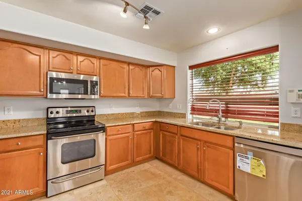 $2,750 | 28511 North 25th Avenue, Phoenix, AZ 85085