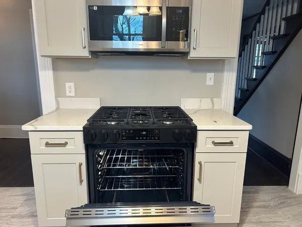 $419,000 | 122 Bellevue Avenue, Springfield, MA 01108