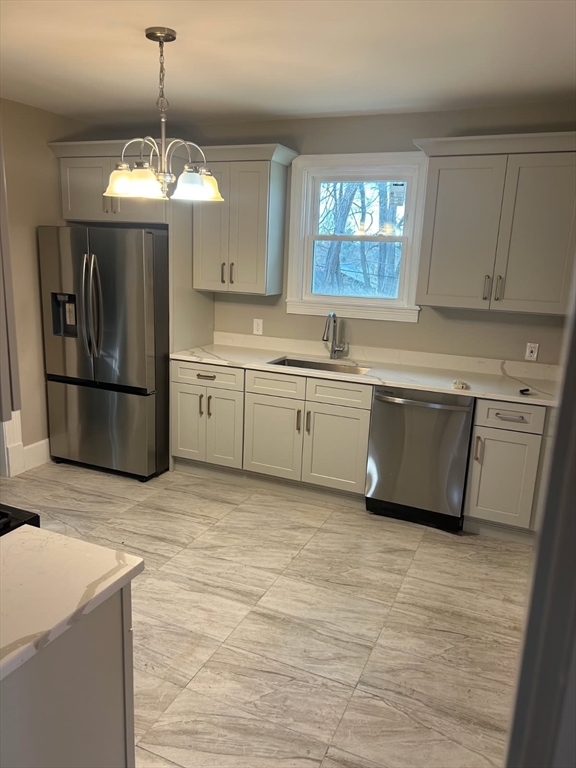 122 Bellevue Avenue Springfield, MA 01108 - Photo 21 of 40