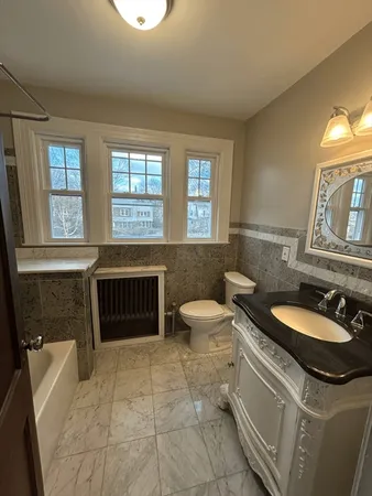 $419,000 | 122 Bellevue Avenue, Springfield, MA 01108