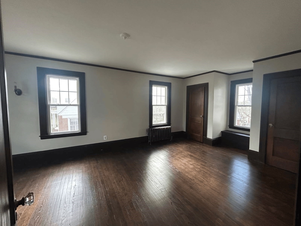 122 Bellevue Avenue Springfield, MA 01108 - Photo 33 of 40