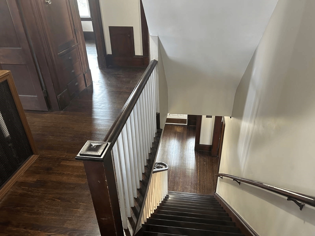 122 Bellevue Avenue Springfield, MA 01108 - Photo 36 of 40