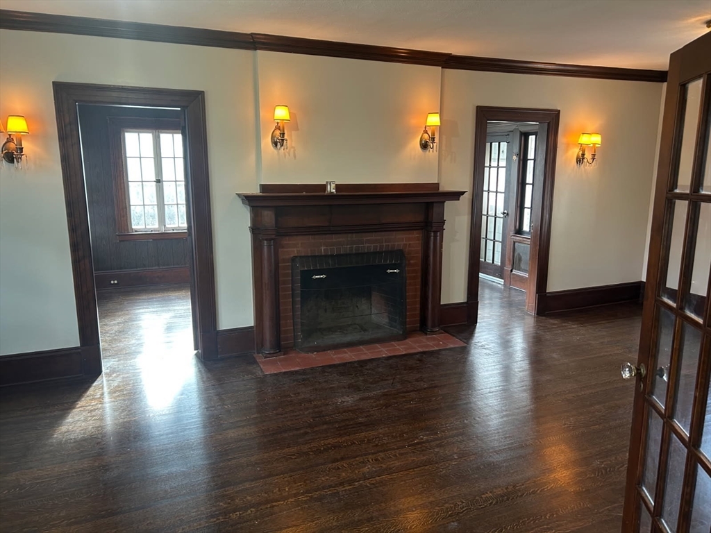 122 Bellevue Avenue Springfield, MA 01108 - Photo 9 of 40