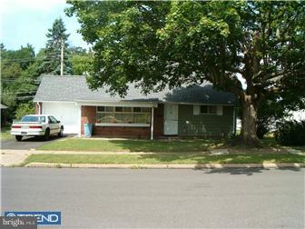 28 Quickset Road Levittown, PA 19057 - Photo 5 of 12 Gallery Image 5
