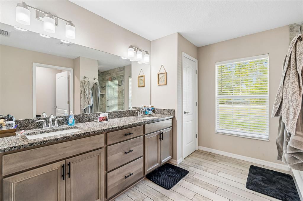 15476 Mulhatton Road Weeki Wachee, FL 34614 - Photo 13 of 26