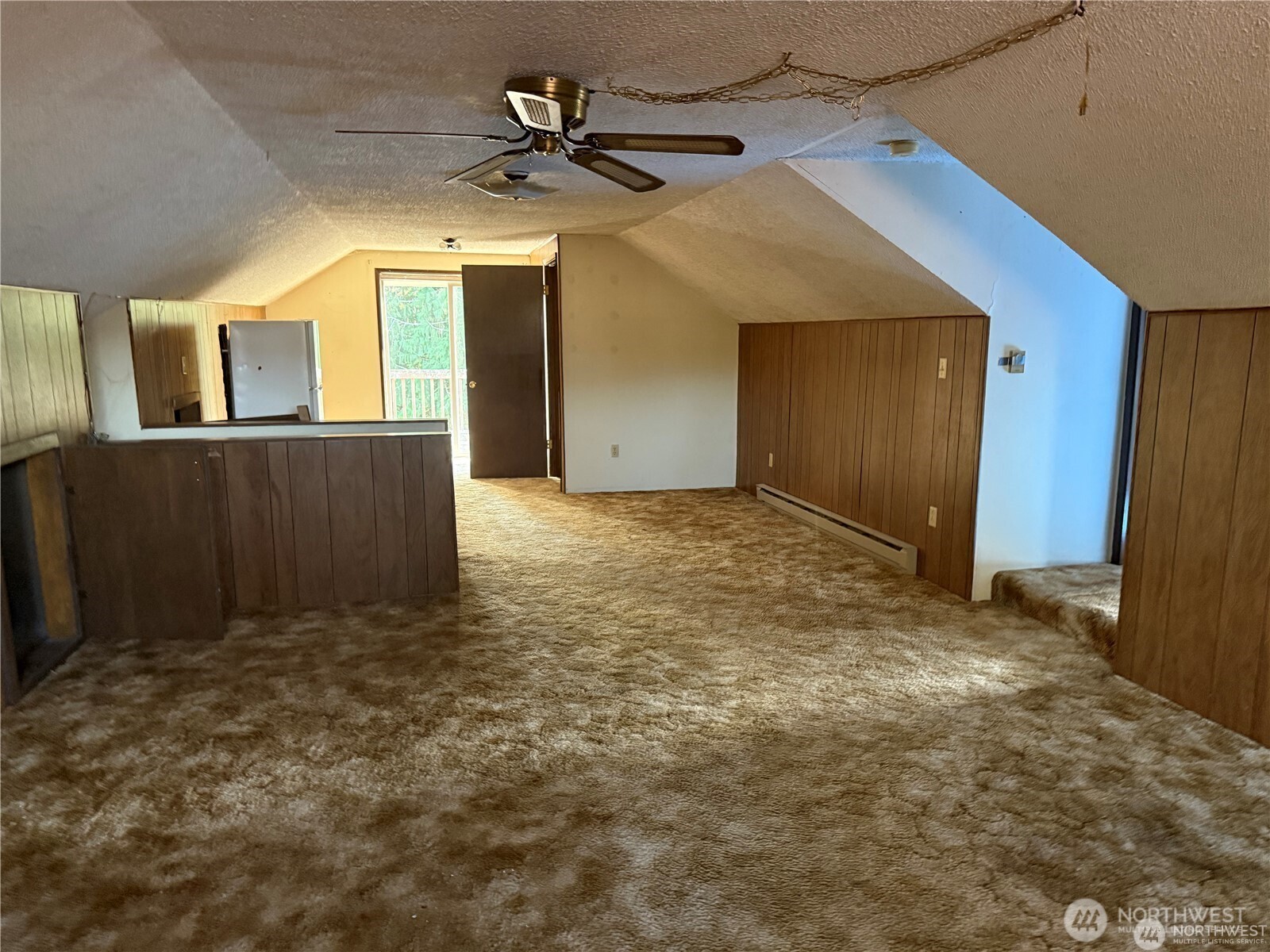 4086 Valley Highway Deming, WA 98244 - Photo 15 of 18 en empty room with windows