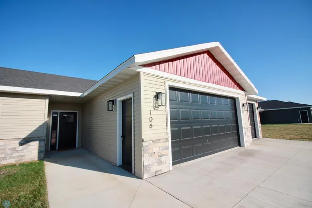 $398,000 | 108 16th Street North, Breckenridge, MN 56520