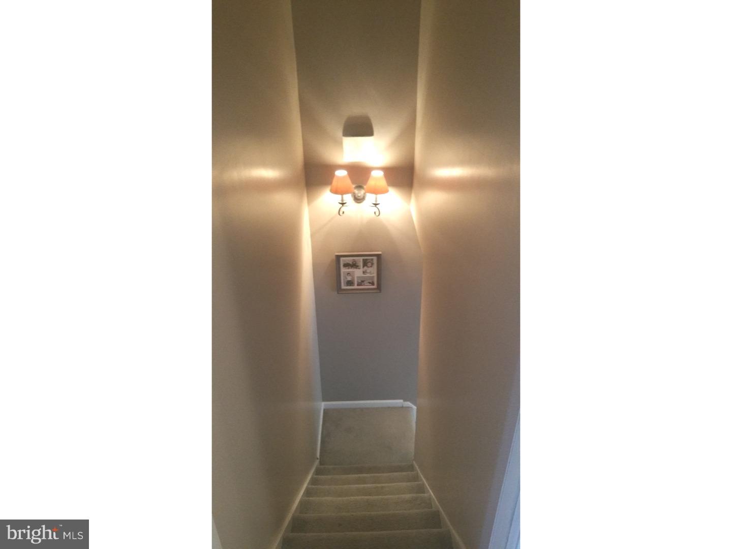 10827 Heflin Road Philadelphia, PA 19154 - Photo 14 of 25 Gallery Image 14