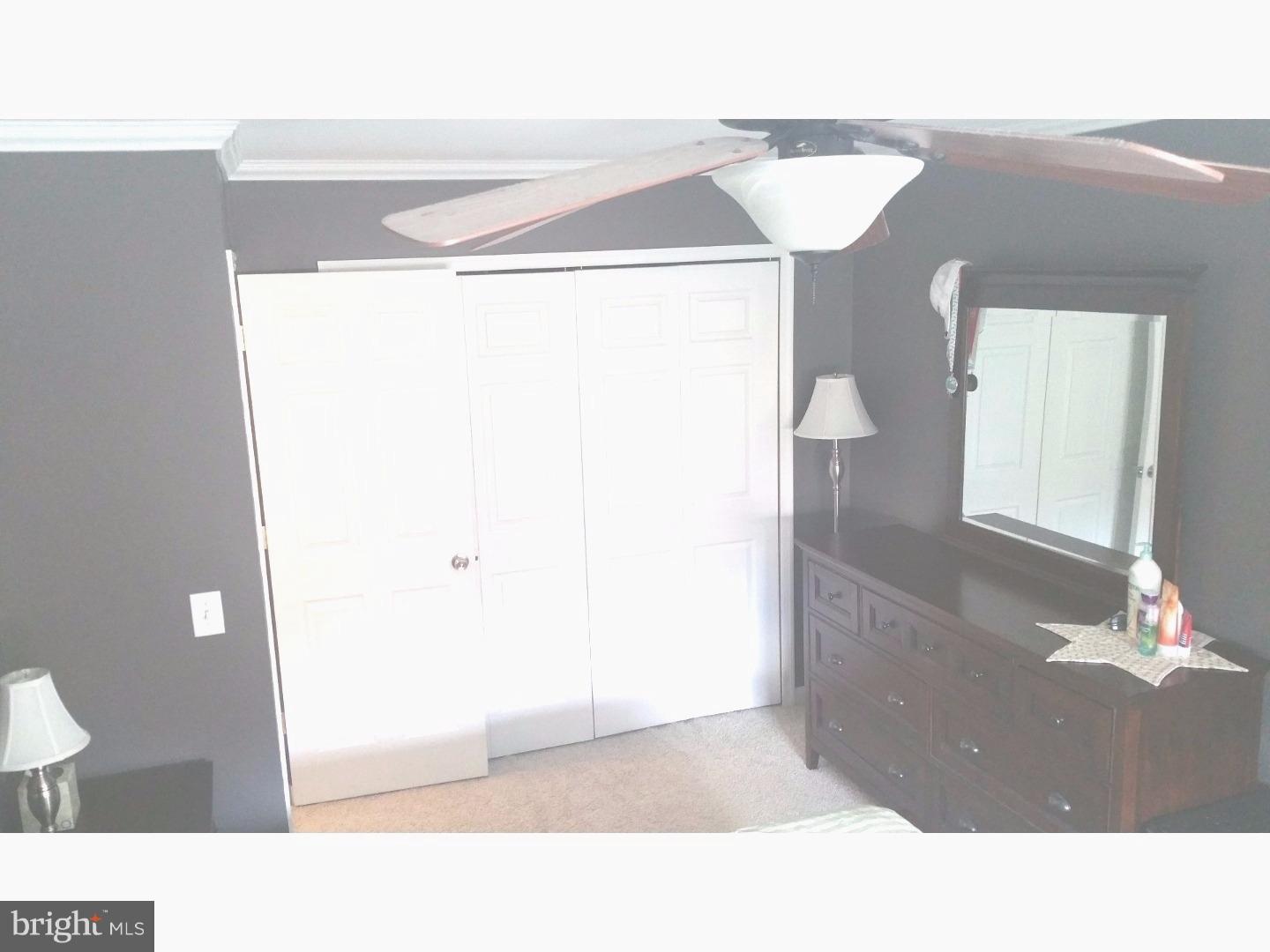 10827 Heflin Road Philadelphia, PA 19154 - Photo 10 of 25 Bedroom - Main