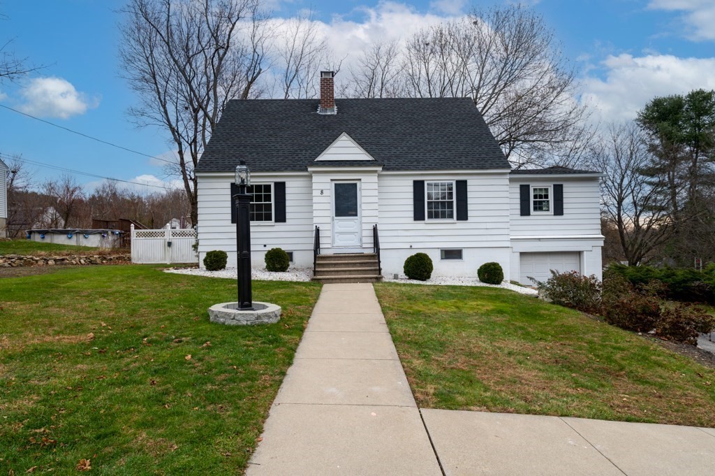 8 Conger Road Worcester, MA 01602 - Photo 1 of 26 Gallery Image 1