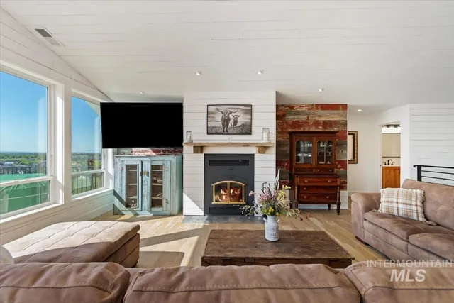 $2,099,900 | 10200 West Scenic Vw Drive, Star, ID 83669