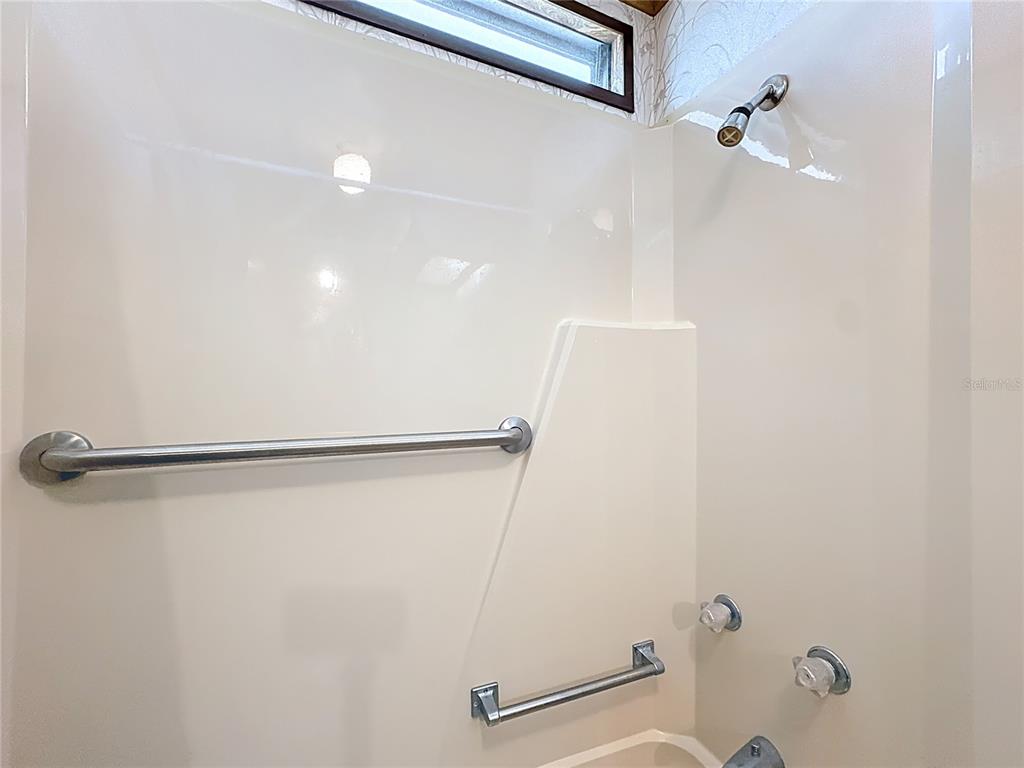 1311 Mohawk Circle Tavares, FL 32778 - Photo 29 of 59