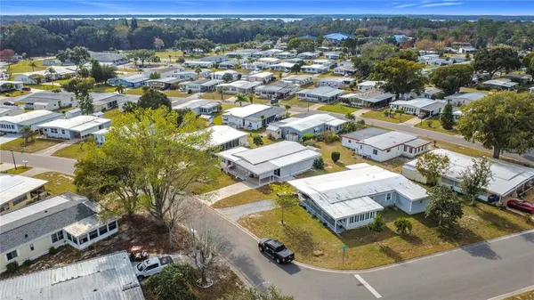 $189,900 | 1311 Mohawk Circle, Tavares, FL 32778