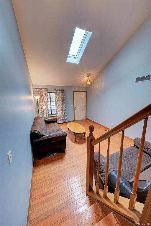 2557 South Commerce Road Wolverine Lake, MI 48390 - Photo 20 of 22