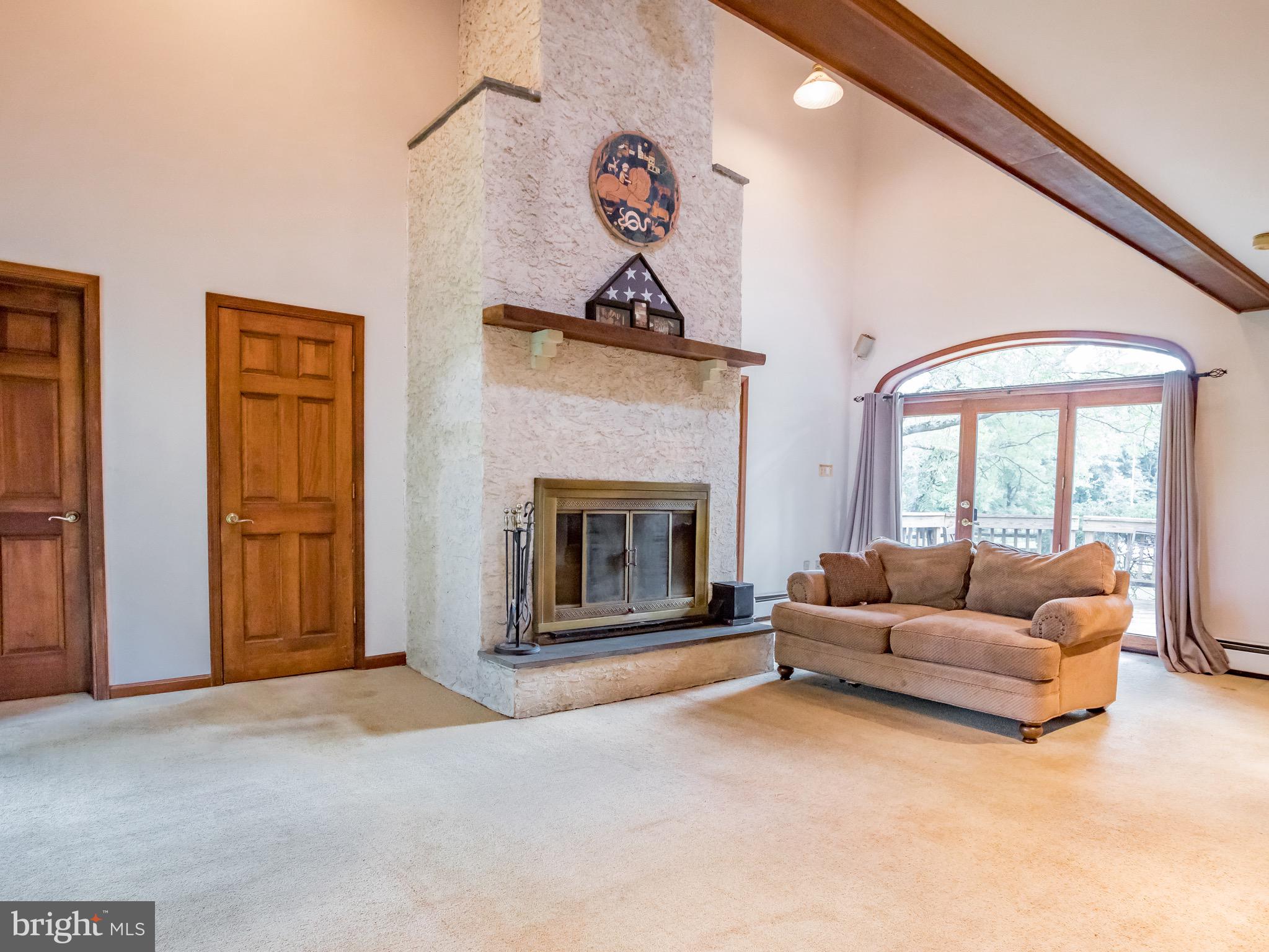 2755 Walton Road Jamison, PA 18929 - Photo 14 of 62 FAMILY ROOM