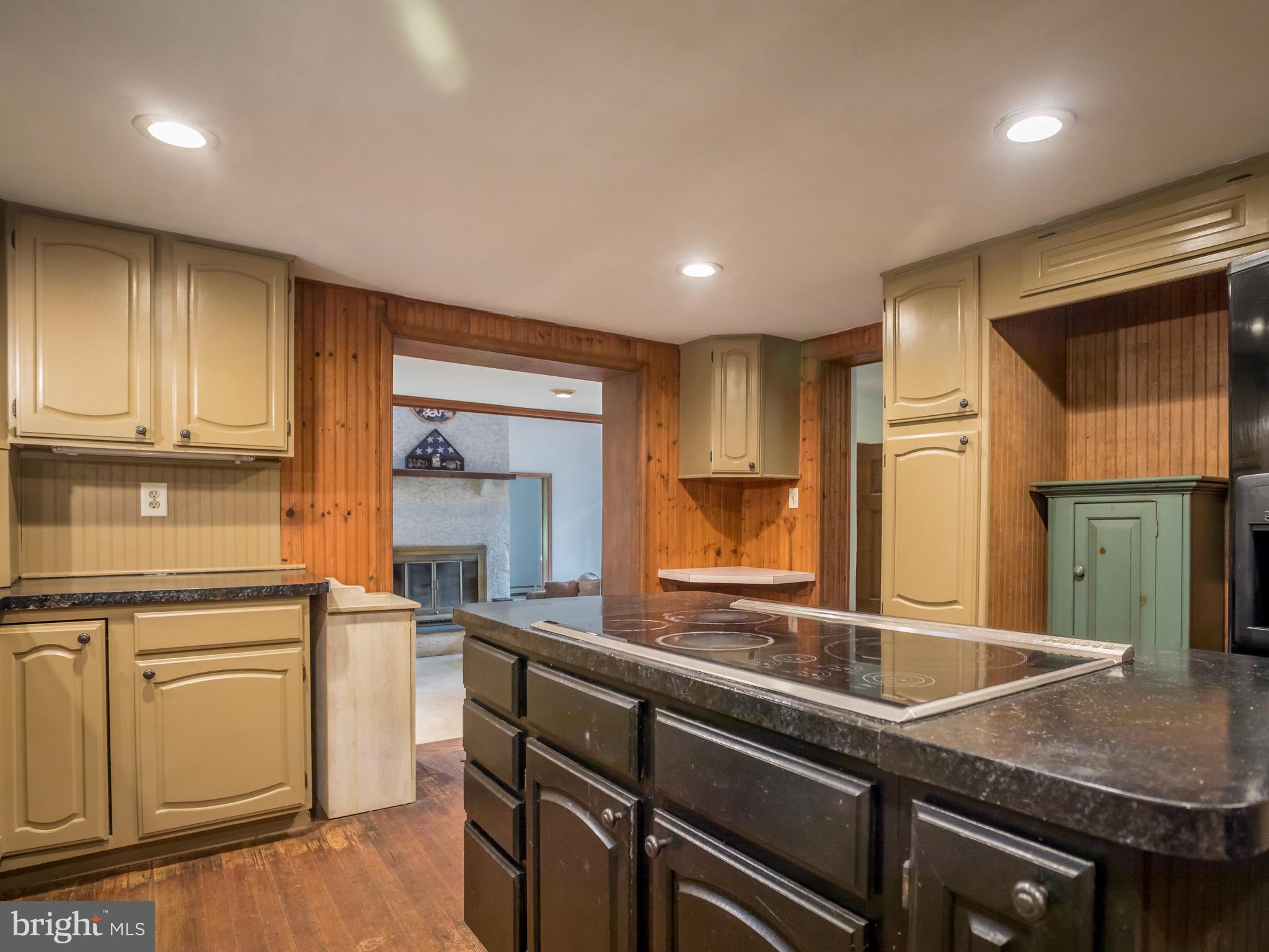2755 Walton Road Jamison, PA 18929 - Photo 19 of 62 KITCHEN