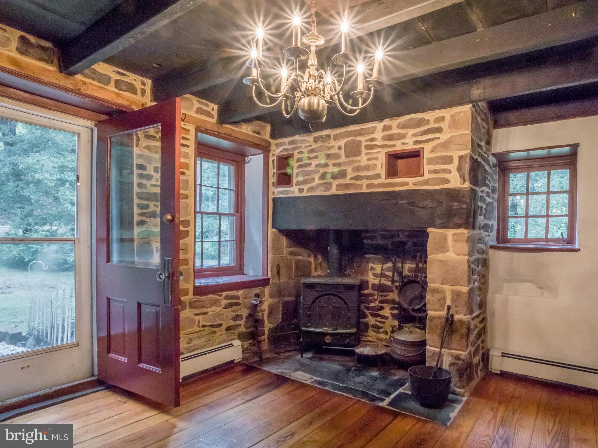2755 Walton Road Jamison, PA 18929 - Photo 10 of 62 BREAKFAST ROOM