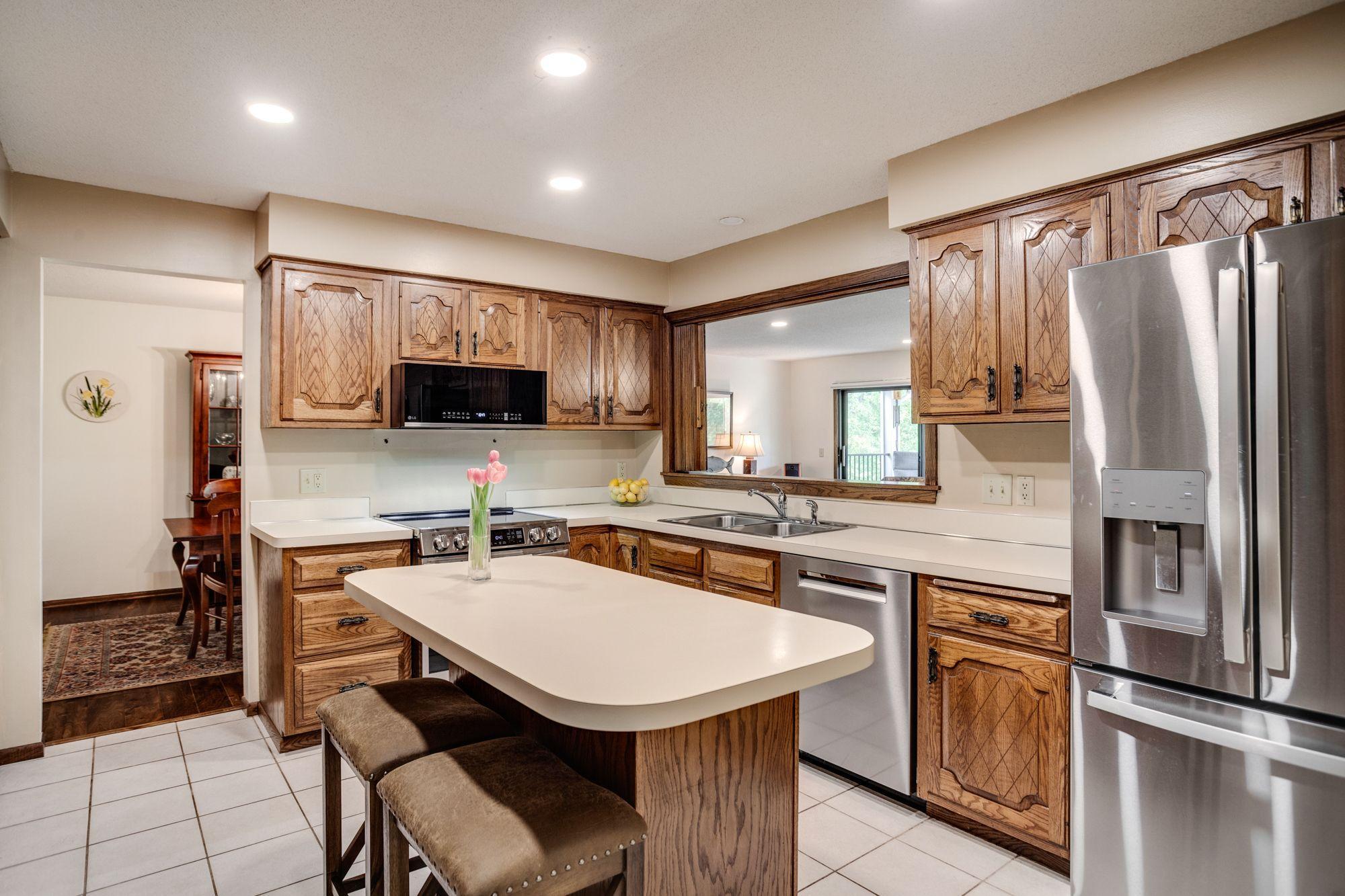 3020 St Albans Mill Road, Unit 309 Minnetonka, MN 55305 - Photo 15 of 41 Gallery Image 15