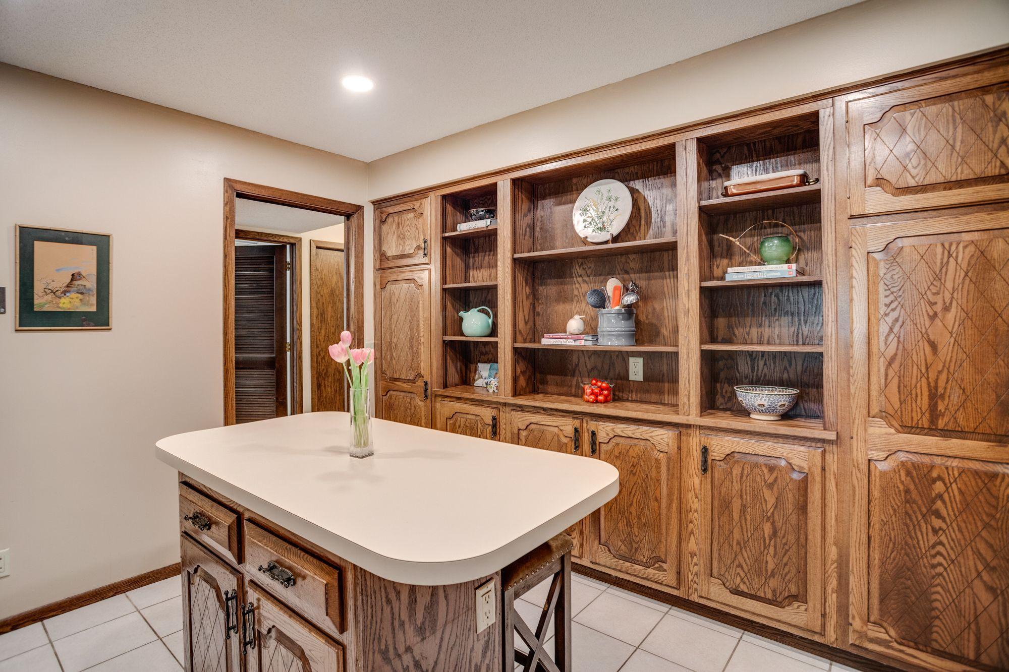 3020 St Albans Mill Road, Unit 309 Minnetonka, MN 55305 - Photo 17 of 41 Gallery Image 17