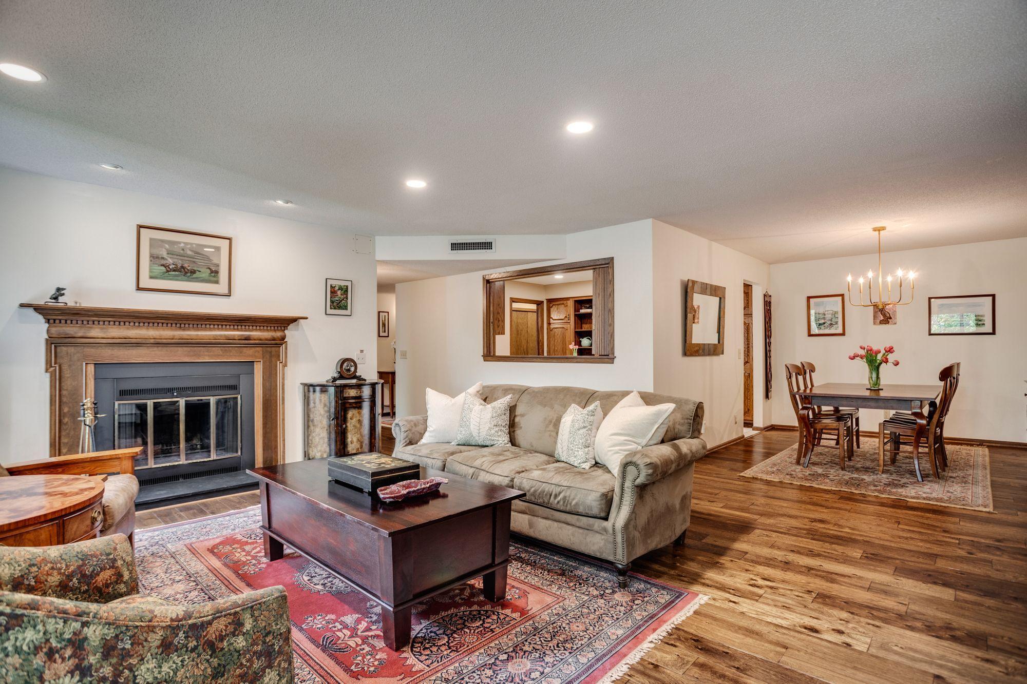 3020 St Albans Mill Road, Unit 309 Minnetonka, MN 55305 - Photo 3 of 41 Gallery Image 3