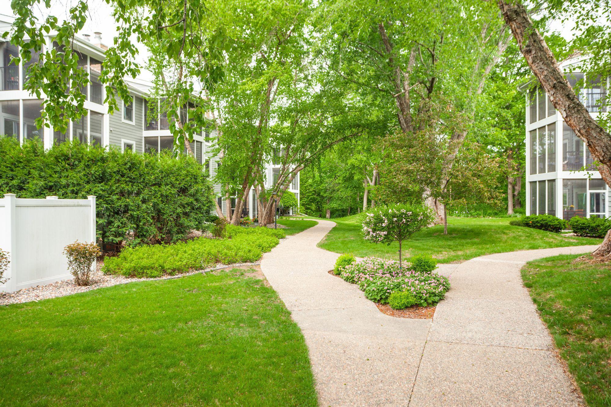 3020 St Albans Mill Road, Unit 309 Minnetonka, MN 55305 - Photo 31 of 41 Gallery Image 31