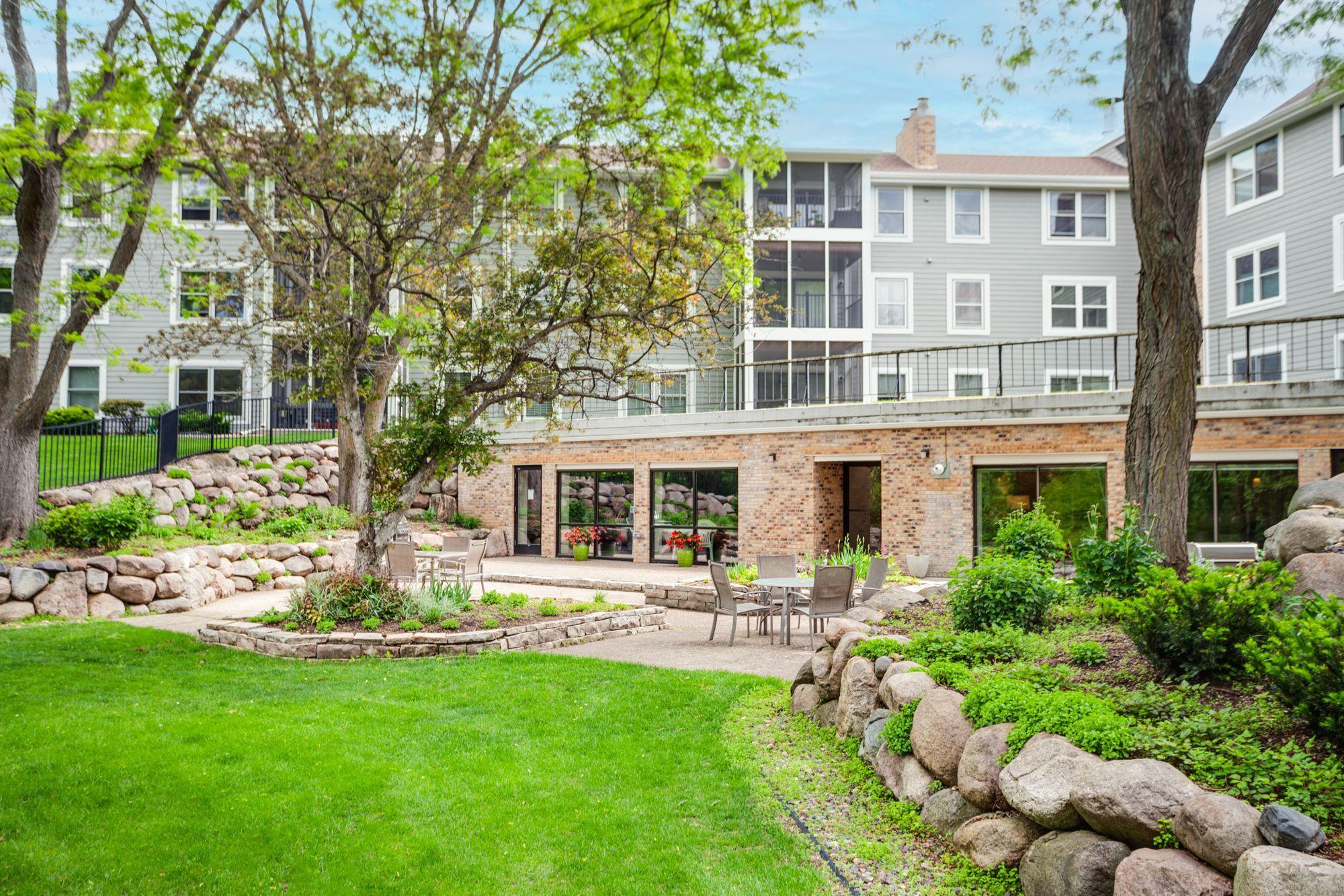 3020 St Albans Mill Road, Unit 309 Minnetonka, MN 55305 - Photo 34 of 41 Gallery Image 34