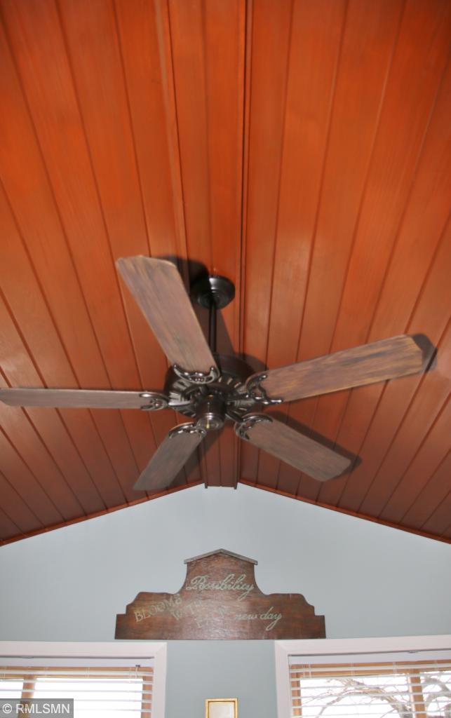 25722 Lake Road Rockville, MN 56301 - Photo 14 of 49 Gallery Image 14
