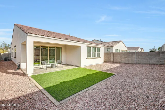 $460,000 | 35116 North Lead Way, San Tan Valley, AZ 85144