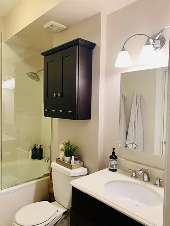 $450,000 | 2136 West Evergreen Avenue, Unit 2A, Chicago, IL 60622