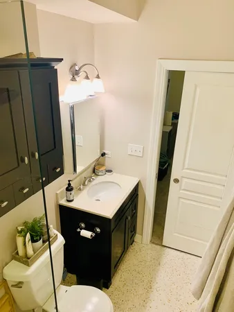$450,000 | 2136 West Evergreen Avenue, Unit 2A, Chicago, IL 60622