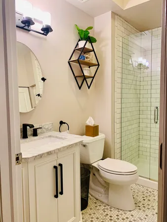 $450,000 | 2136 West Evergreen Avenue, Unit 2A, Chicago, IL 60622