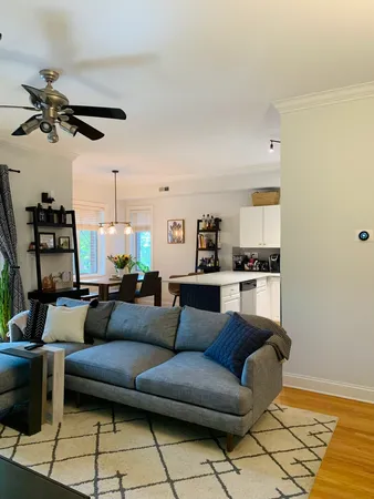 $450,000 | 2136 West Evergreen Avenue, Unit 2A, Chicago, IL 60622