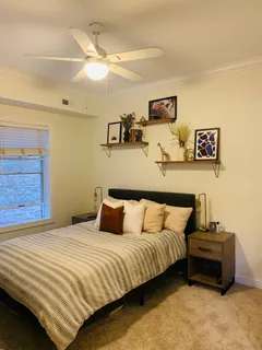 $450,000 | 2136 West Evergreen Avenue, Unit 2A, Chicago, IL 60622