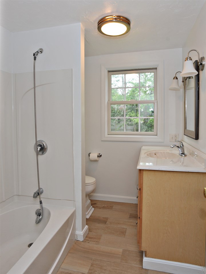 53 Mace Road Hampton, NH 03842 - Photo 8 of 15