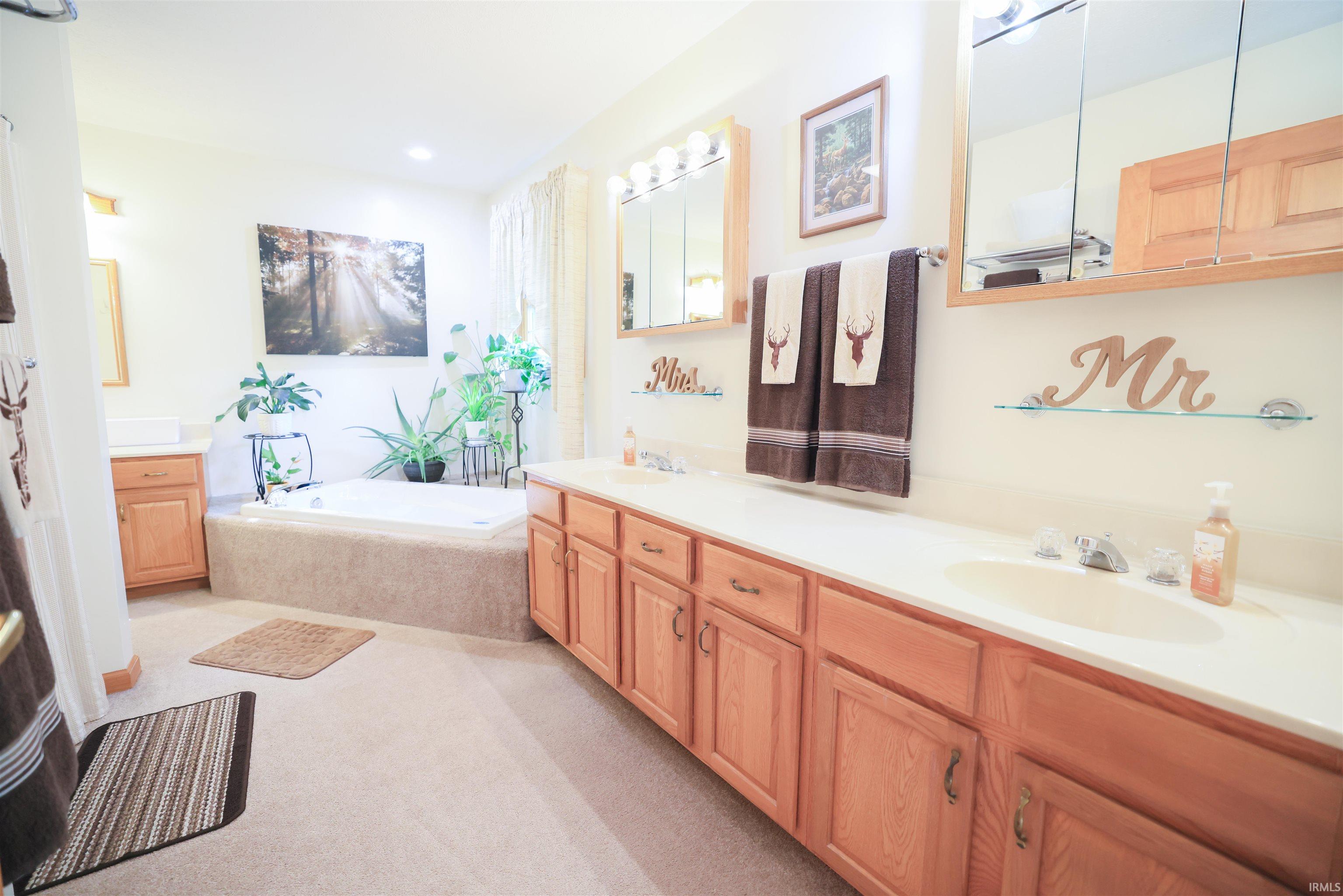 744 Chapman Road Spencer, IN 47460 - Photo 11 of 36 Gallery Image 11