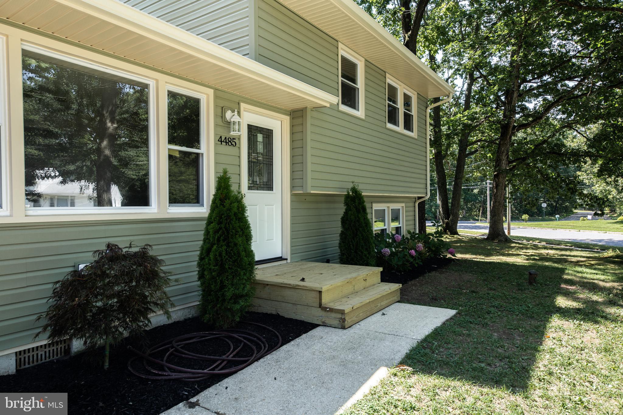 4485 Robin Road Newfield, NJ 08344 - Photo 2 of 22