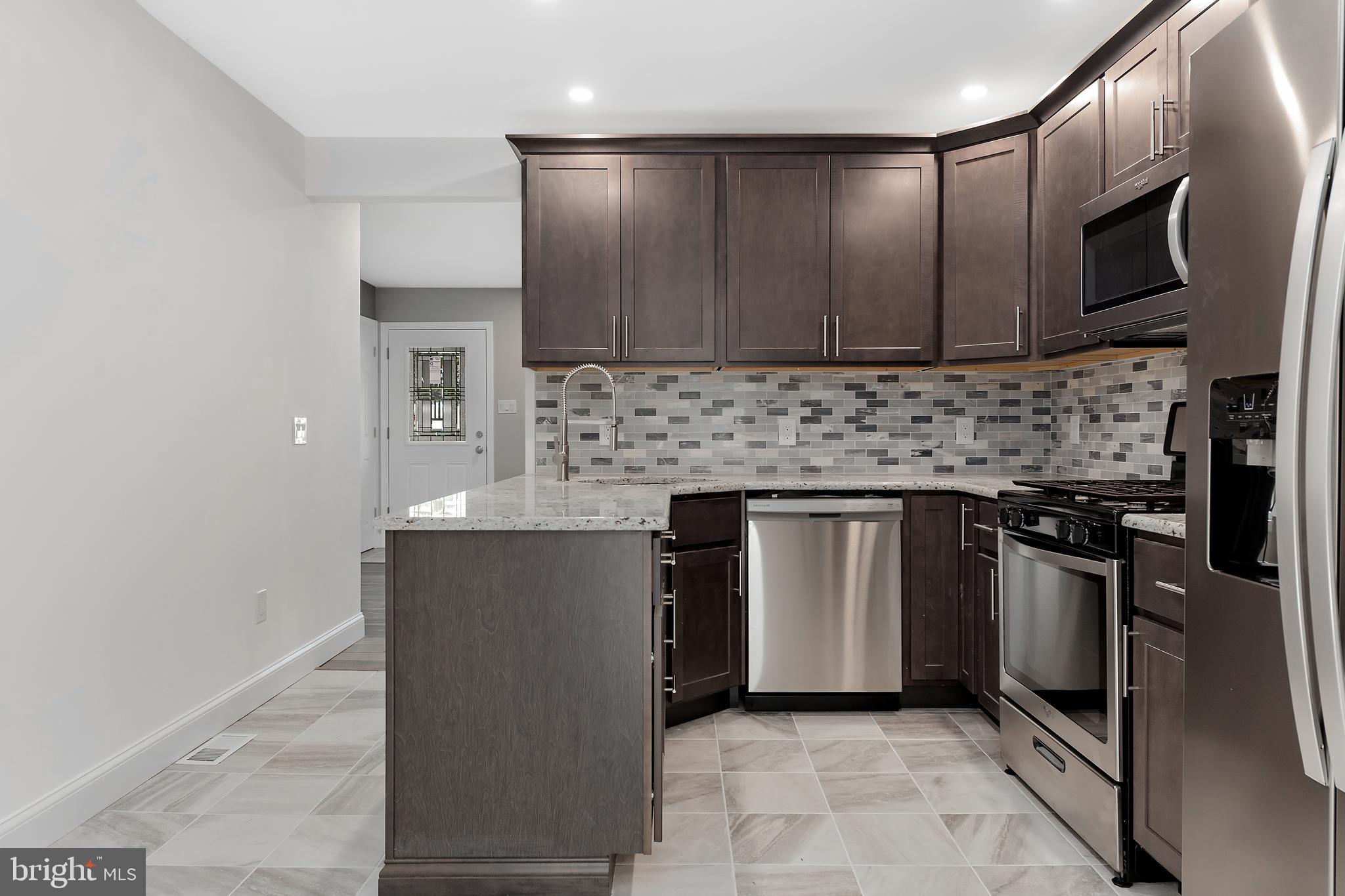 4485 Robin Road Newfield, NJ 08344 - Photo 7 of 22 Kitchen