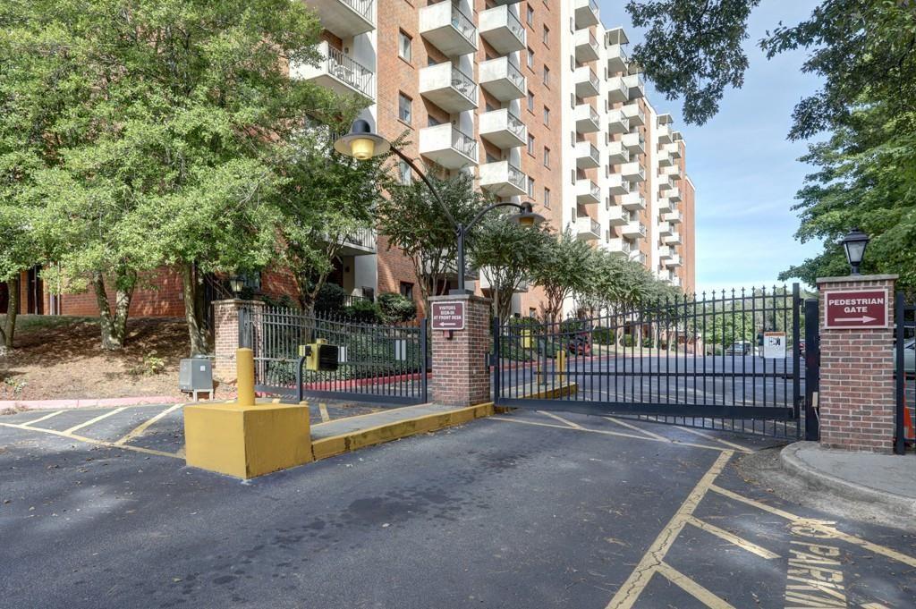 300 Johnson Ferry Road, Unit A405 Atlanta, GA 30328 - Photo 13 of 15