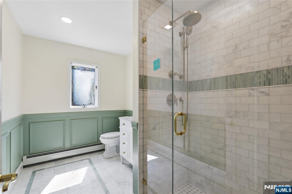 2 West Gate Road Saddle River, NJ 07458 - Photo 20 of 46