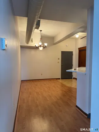 $2,100 | 146 High Street, Unit 310, Milford, CT 06460