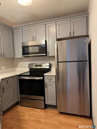 $2,100 | 146 High Street, Unit 310, Milford, CT 06460